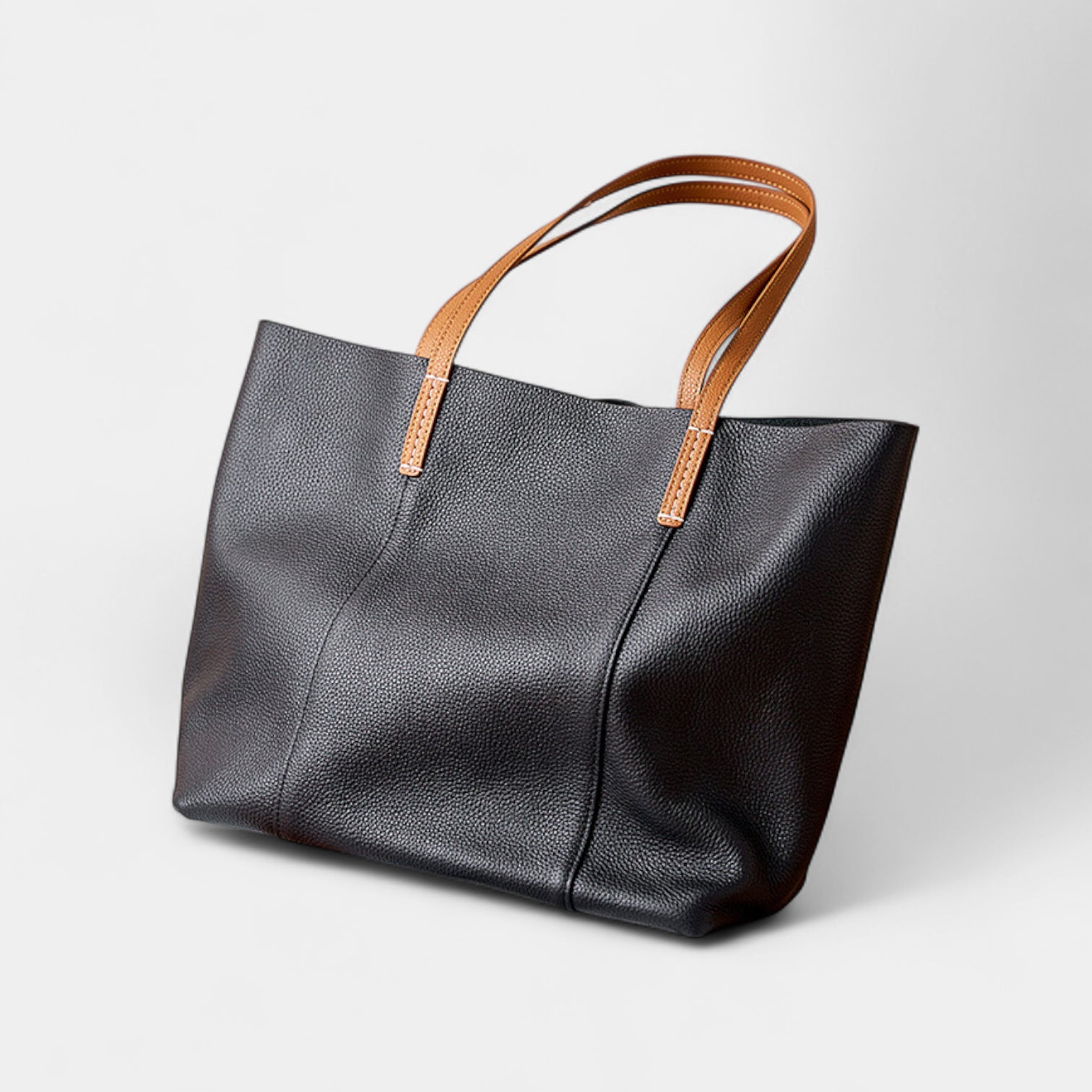 The Luna-Noire Leather Tote